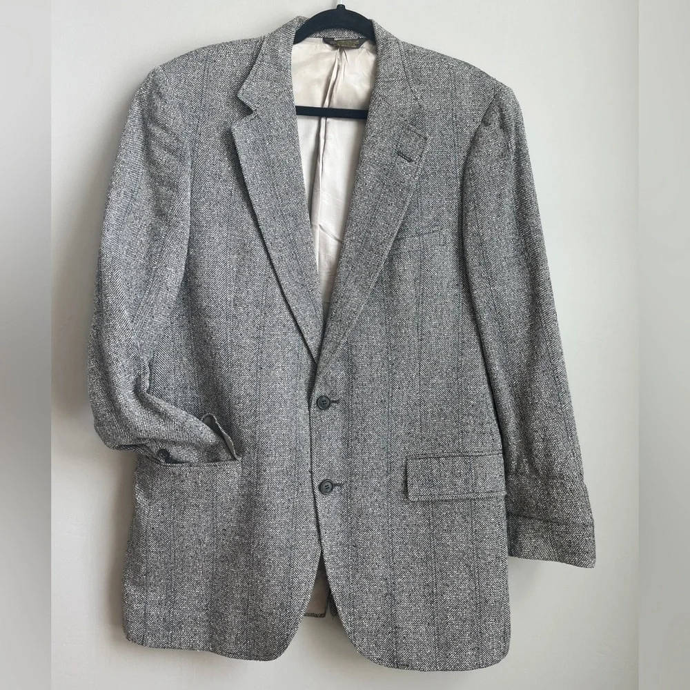 Vintage Bespoke Barrister Gray Tweed Two Button Men’s Blazer Sz 42R